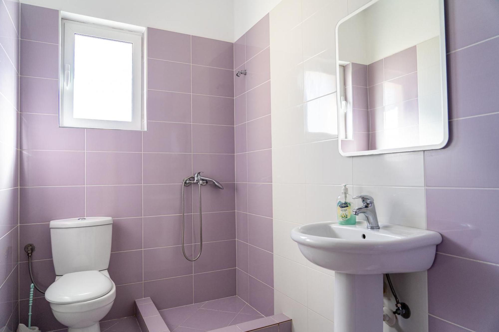 Konomi Apartamento Sarandë